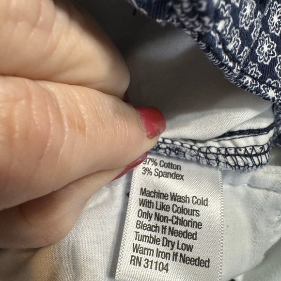 ❤️Kim Rogers Navy and White Shorts, Size 8 SPRING/SUMMER #Q - Picture 4 of 6